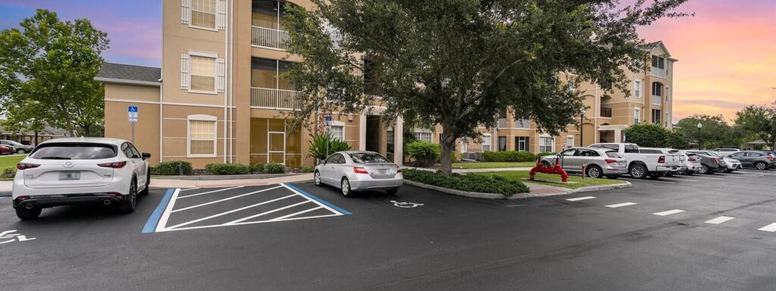 1576 Peregrine Circle Unit #204