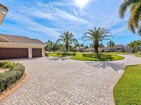 2863 Bellwind Circle